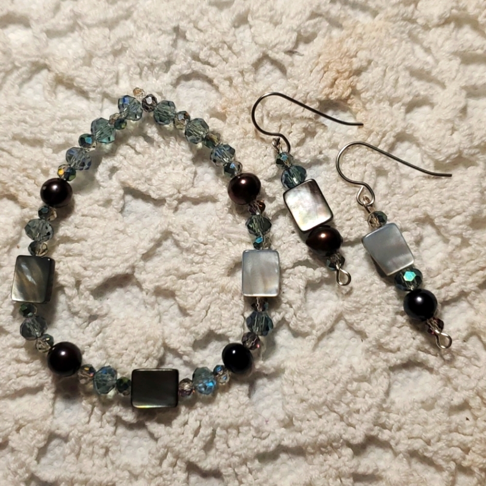 7 inch Handmade bracelet and earrings